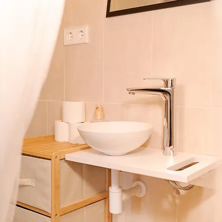 Sitges Beach Hostal 게스트하우스