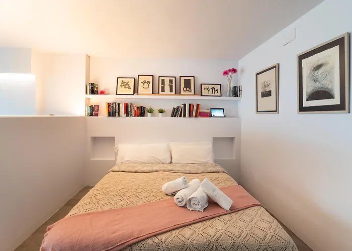 Πανσιόν Sitges Beach Hostal