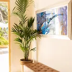 Sitges Beach Hostal * 시체스