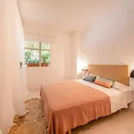 게스트하우스 Sitges Beach Hostal *