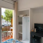 Guest house Sitges Beach Hostal *